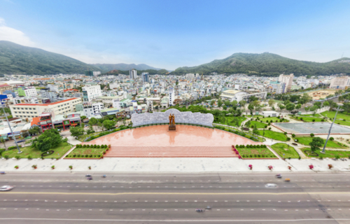 Tượng đài Nguyễn Sinh Sắc – Nguyễn Tất Thành tại Bình Định