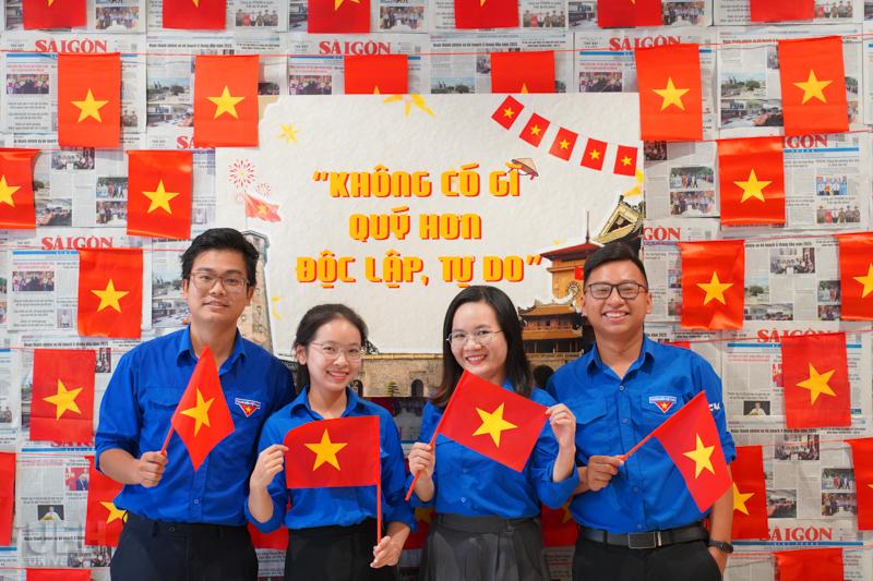 Chuỗi hoạt động chào mừng Kỷ niệm 80 năm Quốc khánh nước Cộng hòa Xã hội Chủ nghĩa Việt Nam tại UEH